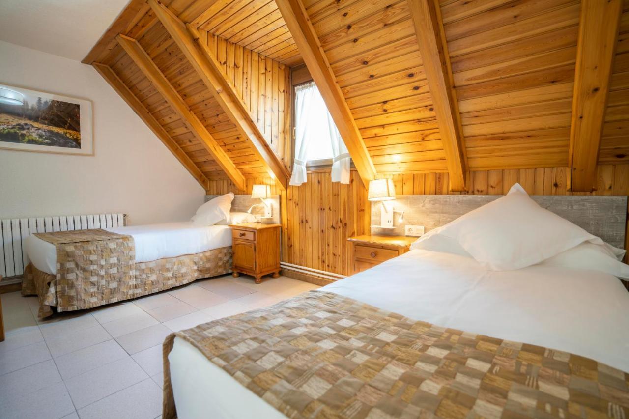 Hotel & Restaurante Pena Arrós Eksteriør billede