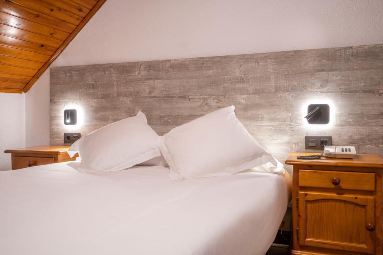 Hotel & Restaurante Pena Arrós Eksteriør billede
