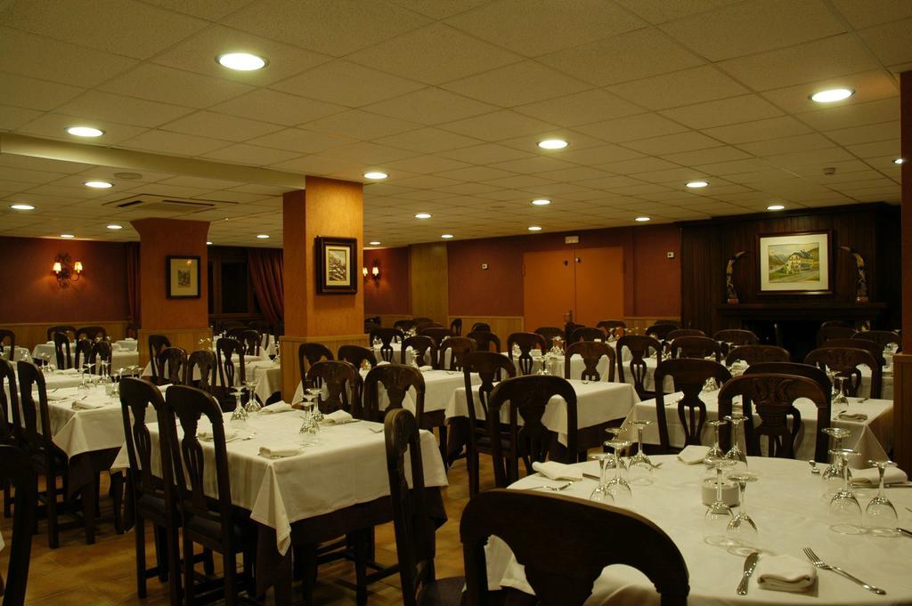 Hotel & Restaurante Pena Arrós Eksteriør billede